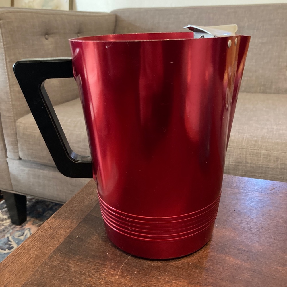 Vintage MCM Regal Ware Supreme~ Red aluminum pitcher with ice lip~ 7 7/8"